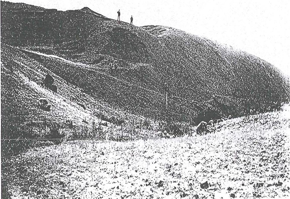 Primera fotografía conocida de los escoriales de Otero de Herreros de inicios del siglo XX